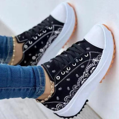 Cute Throwback Canvas Women Sneakers