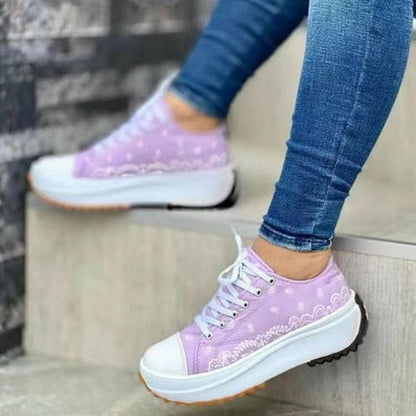 Cute Throwback Canvas Women Sneakers